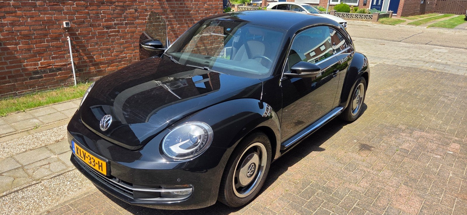 Volkswagen Beetle (Kever) 1.2 TSI 77KW BMT 2015 Zwart, Voorwielaandrijving, Beetle (Kever), 4 cilinders, 4 stoelen