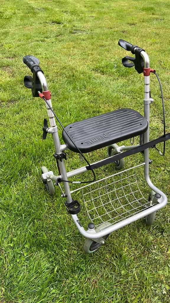 Stevige rollator, Diversen, Rollators, Ophalen, Zo goed als nieuw