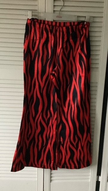 Nieuwe rode rock en roll carnavalsbroek maat 40, model 1083, Maat 38/40 (M), Carnaval, Nieuw, Ophalen of Verzenden