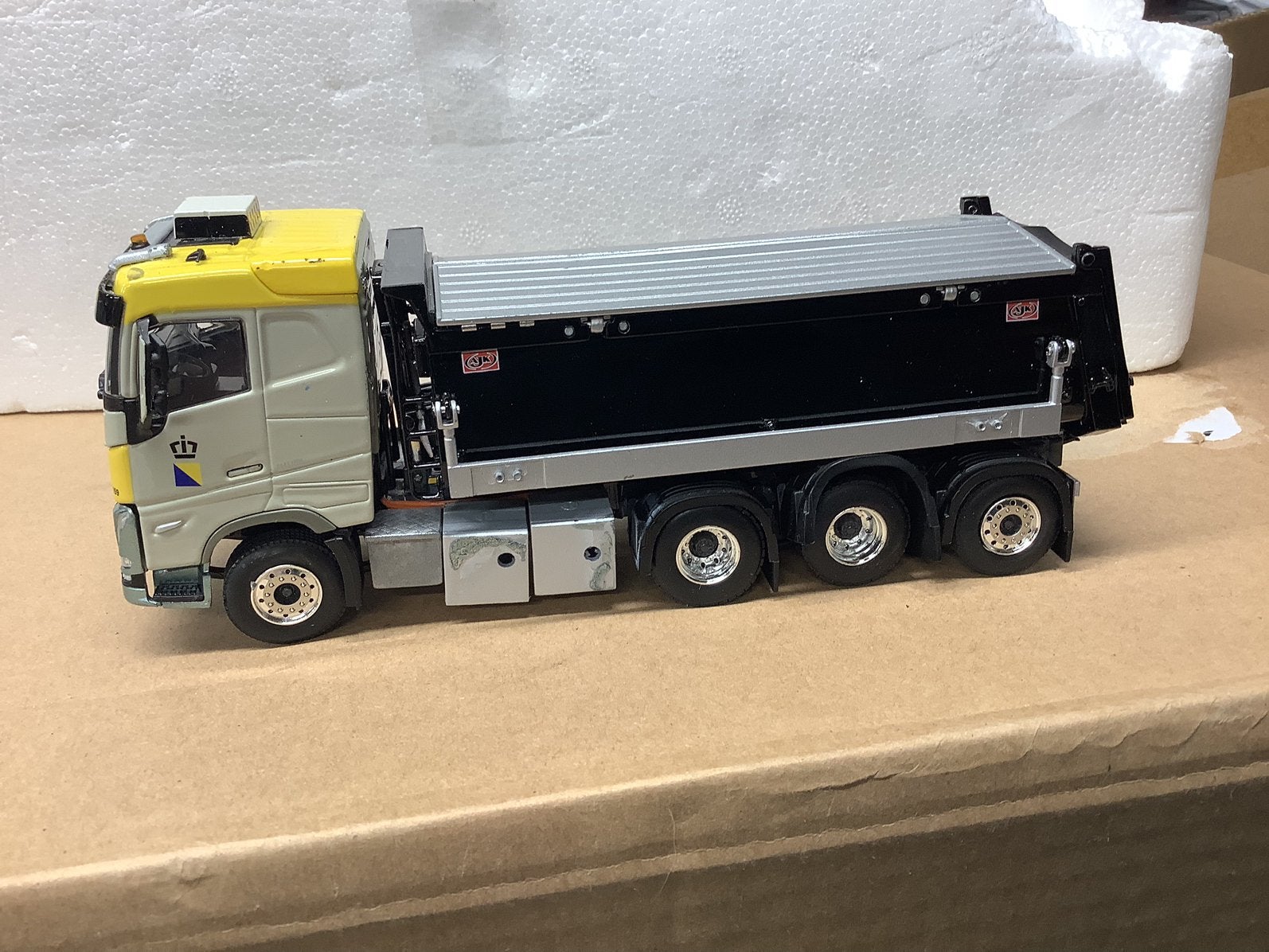 Volvo kipper, Ophalen of Verzenden, Zo goed als nieuw, Bus of Vrachtwagen, Wsi