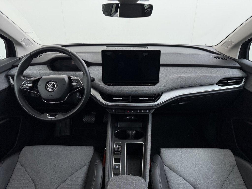Skoda Enyaq iV 60 SOH 92% Warmtepomp Panoramadak Adap.Cruise, Auto's, Skoda, Automaat, 390 km, Achterwielaandrijving, Gebruikt