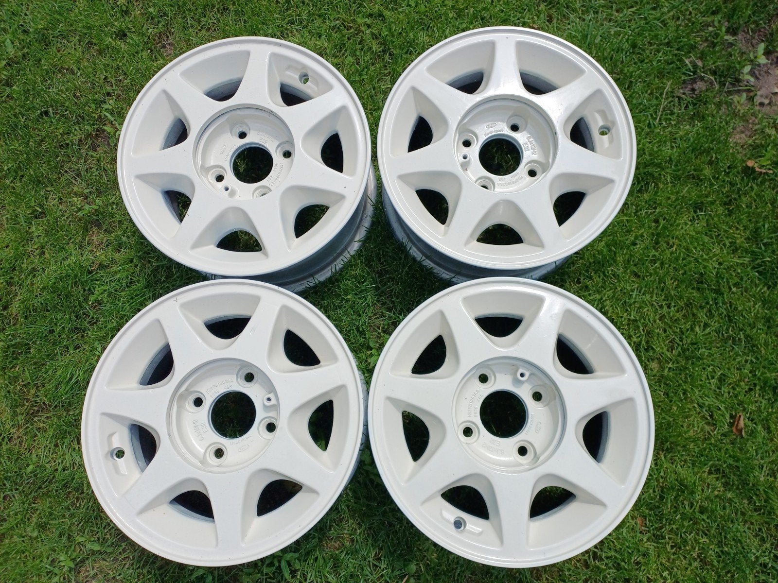 FORD RS MOTORSPORT ALLOY WHEELS 6Jx13 ESCORT FIESTA XR2i RS, Ophalen, Gebruikt, 7931 TA, Ford
