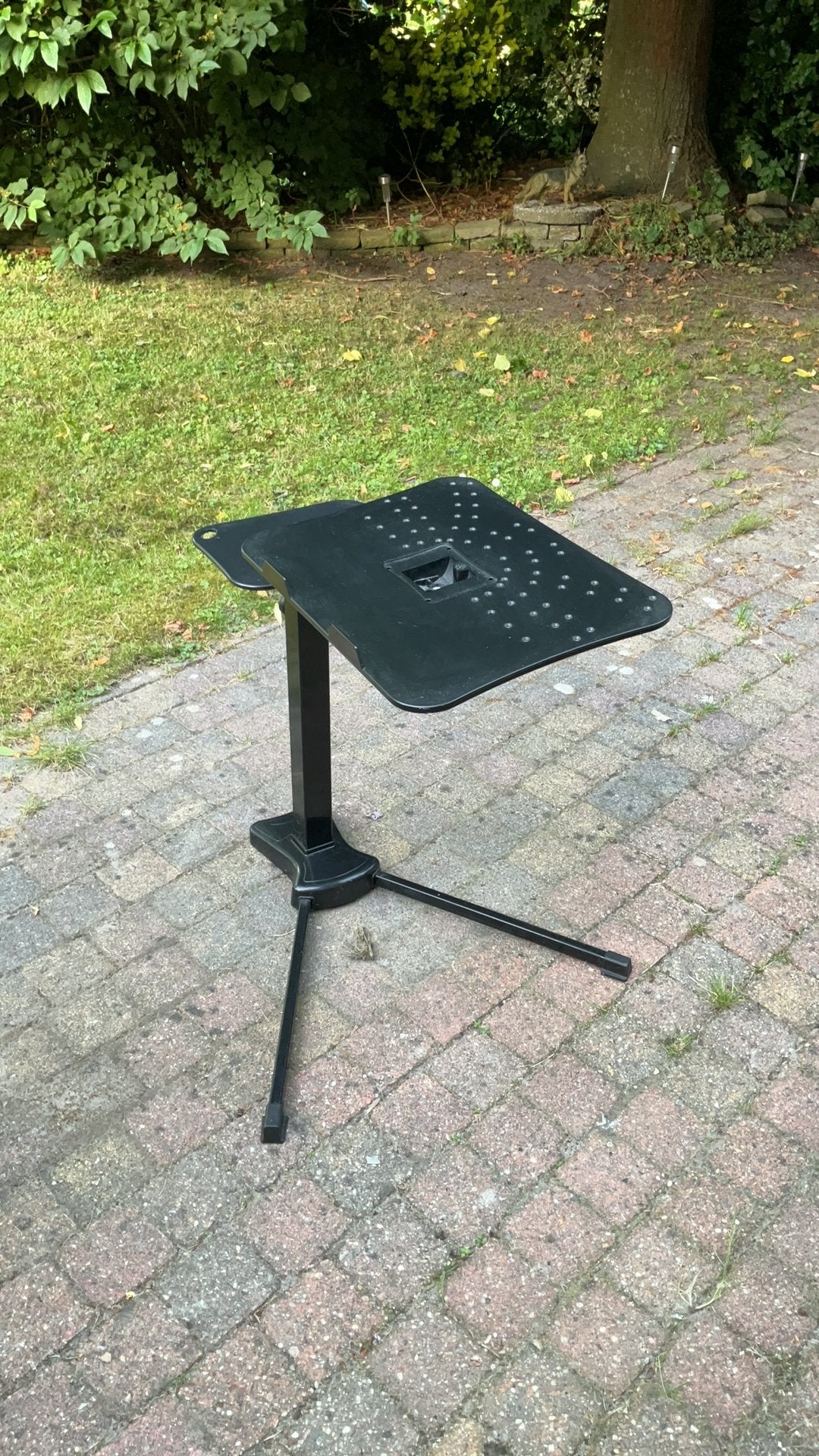 Laptoptafel met muisgedeelte, kantelbaar en verstelbaar, Ophalen, Gebruikt, In hoogte verstelbaar