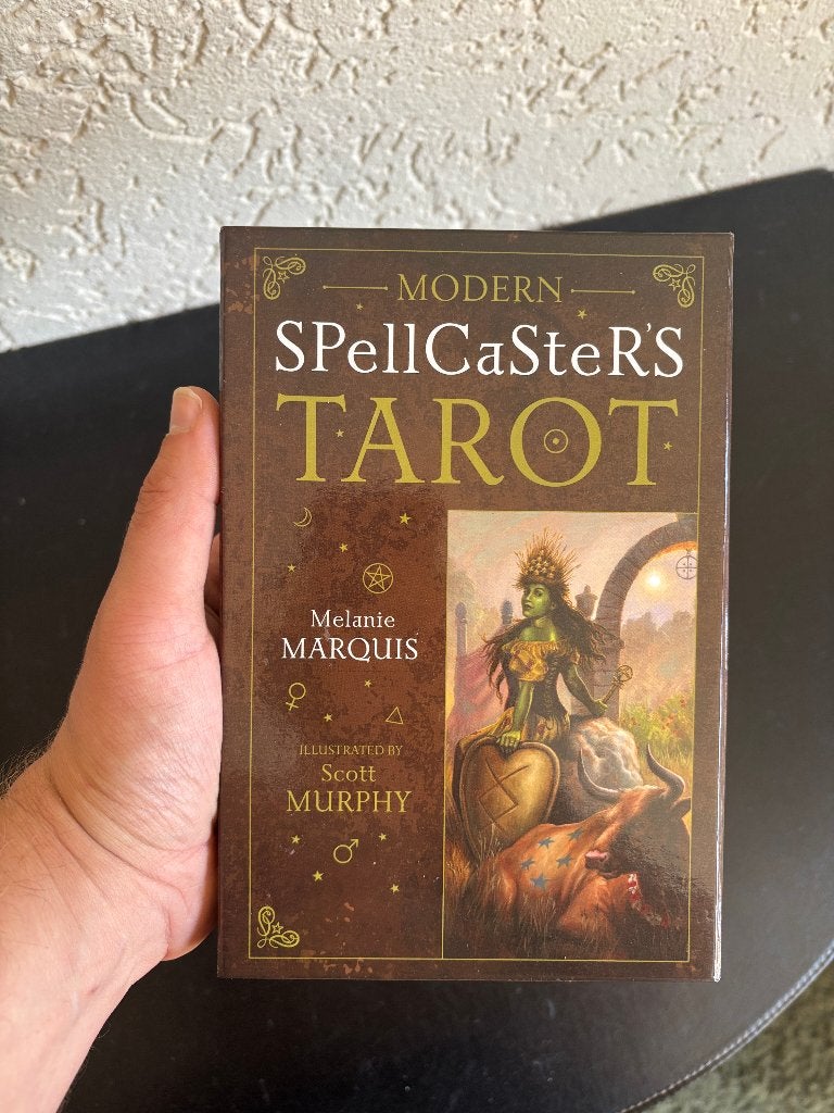 Modern Spellcaster’s Tarot - Melanie Marquis - Als Nieuw, Boeken, Achtergrond en Informatie, Tarot of Kaarten leggen, Melanie Marquis
