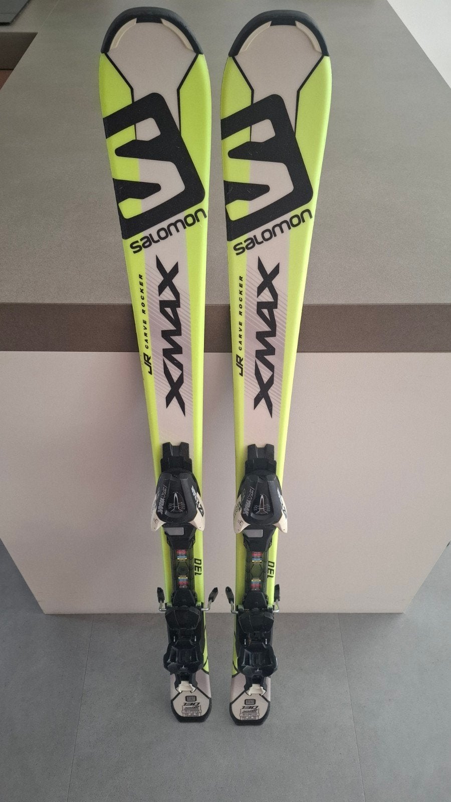 Salomon Ski's 130 cm, Sport en Fitness, 100 tot 140 cm, Zo goed als nieuw, Carve, Skiën