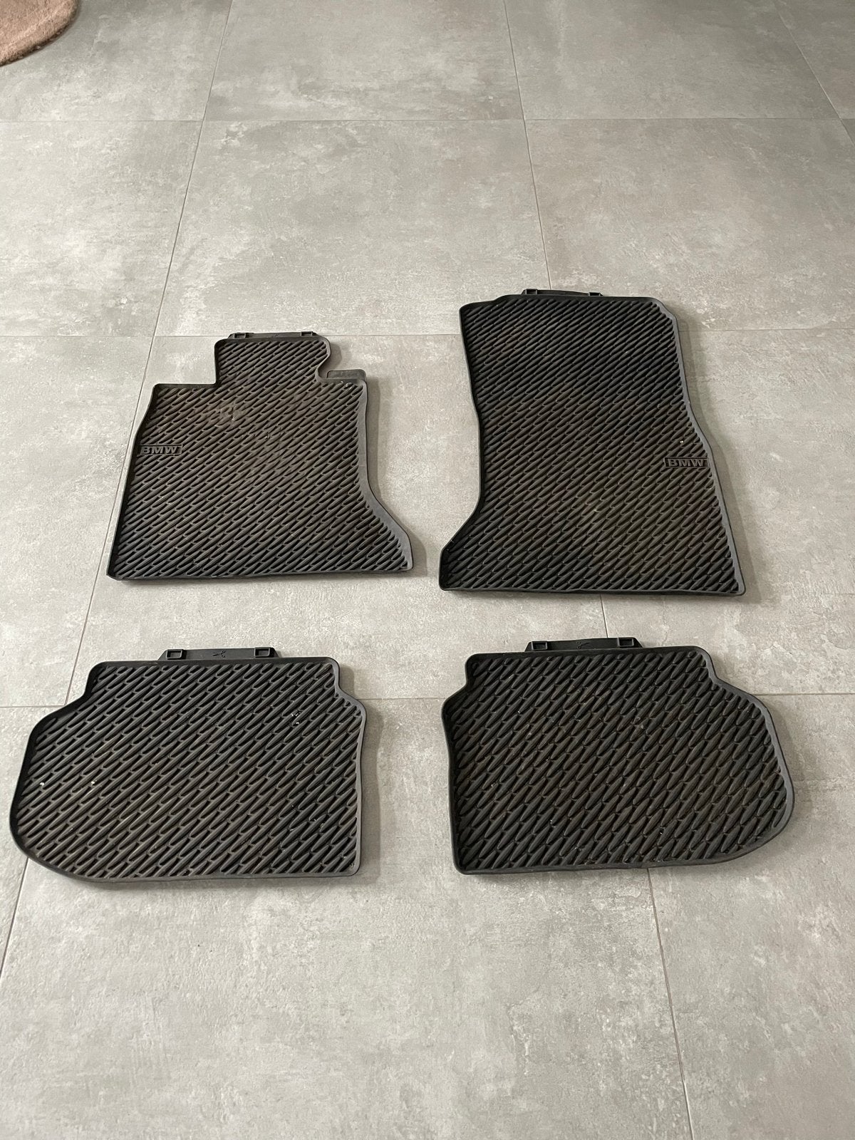 BMW rubberen automatten set, Ophalen, Gebruikt