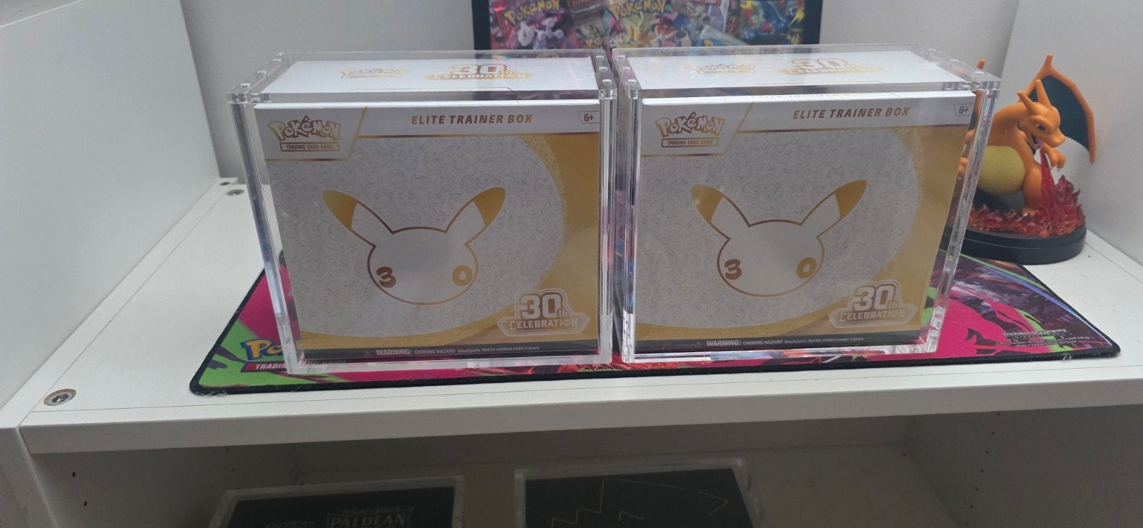 Pokémon Celebrations Elite Trainer Box (ETB) 30th Jubileum, Ophalen of Verzenden, Nieuw, Overige typen, Foil