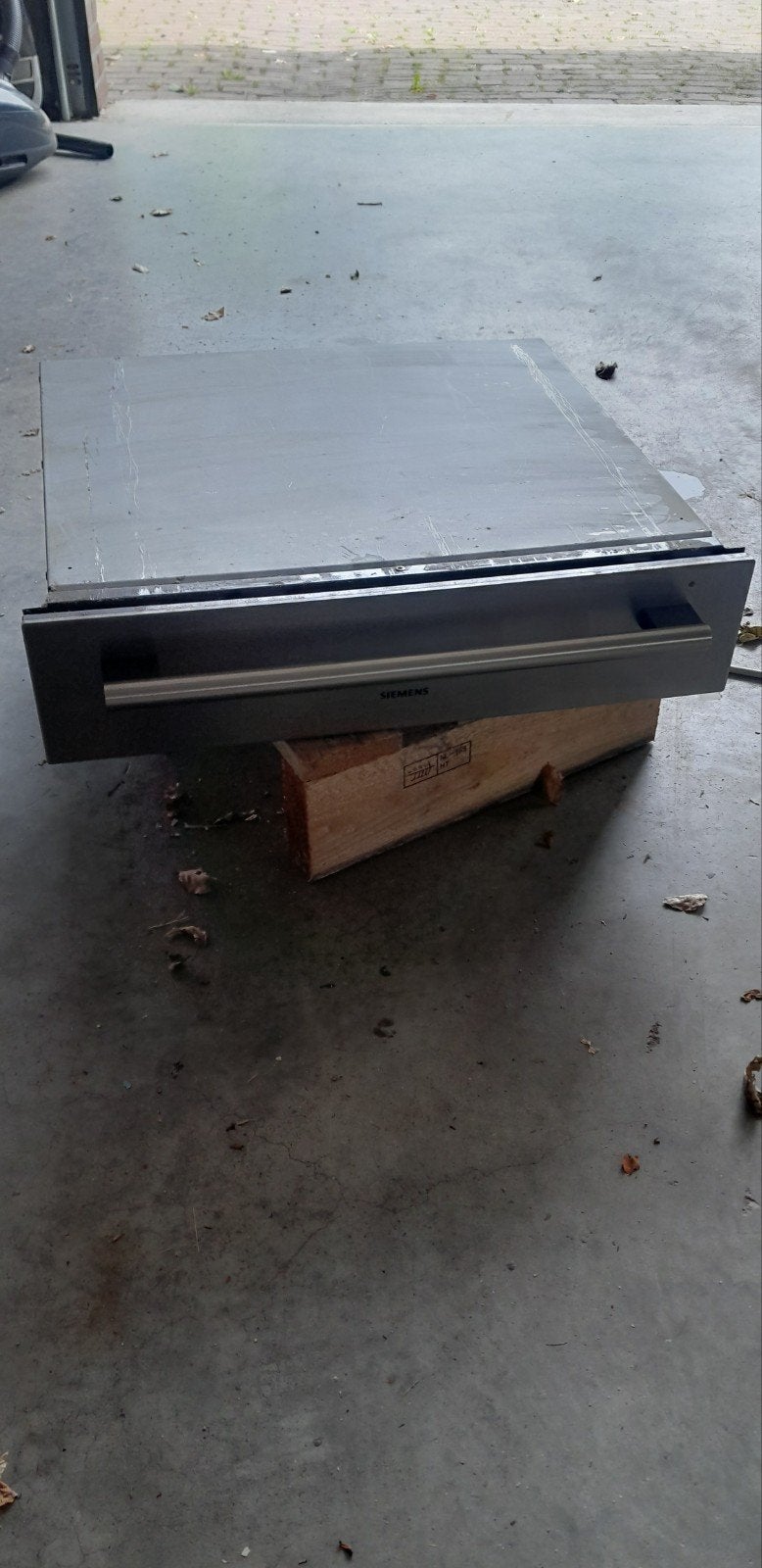 Siemens warmhoudlade, Ophalen
