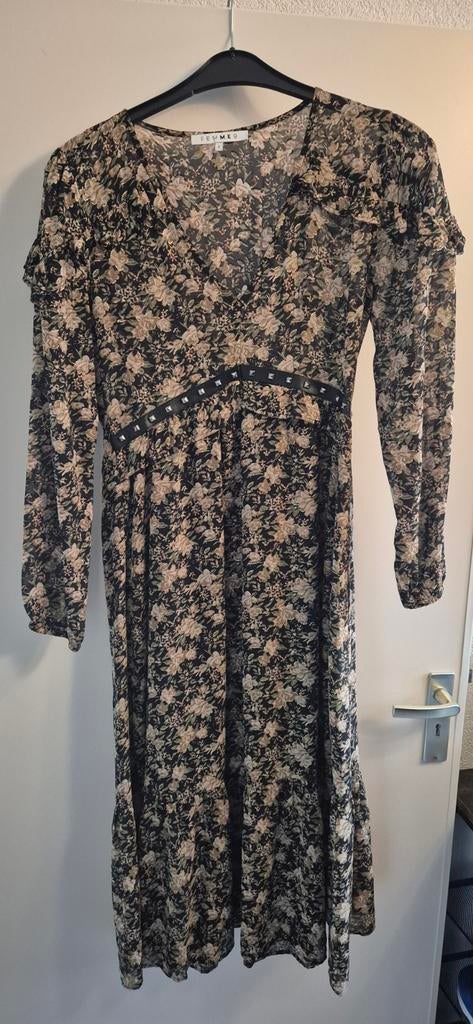 FEMME9 jurk maat s, Ophalen of Verzenden, Zo goed als nieuw, Maat 38/40 (M), Jurk