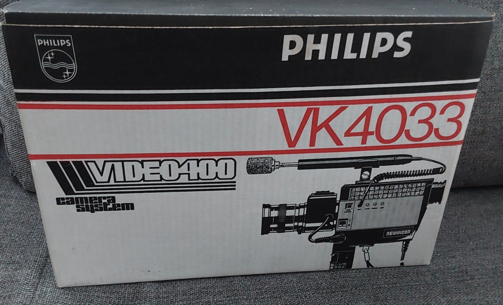 Philips VK4033 Video 400 kleurencamera (circa 1983) NIEUW  !, Ophalen, Overige soorten, Camera