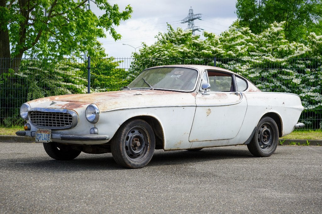 Volvo P1800 S uit 1966 restauratieproject, Auto's, Achterwielaandrijving, Overige modellen, 4 cilinders, Leder en Stof