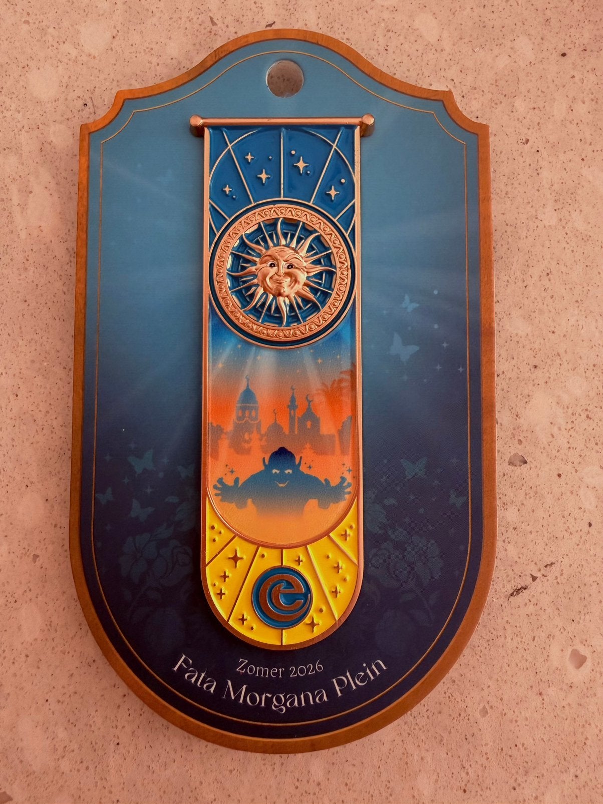 Efteling fata morgana plein zomer 2026 pin limited, Verzamelen, Ophalen of Verzenden, Nieuw, Button of Speldje
