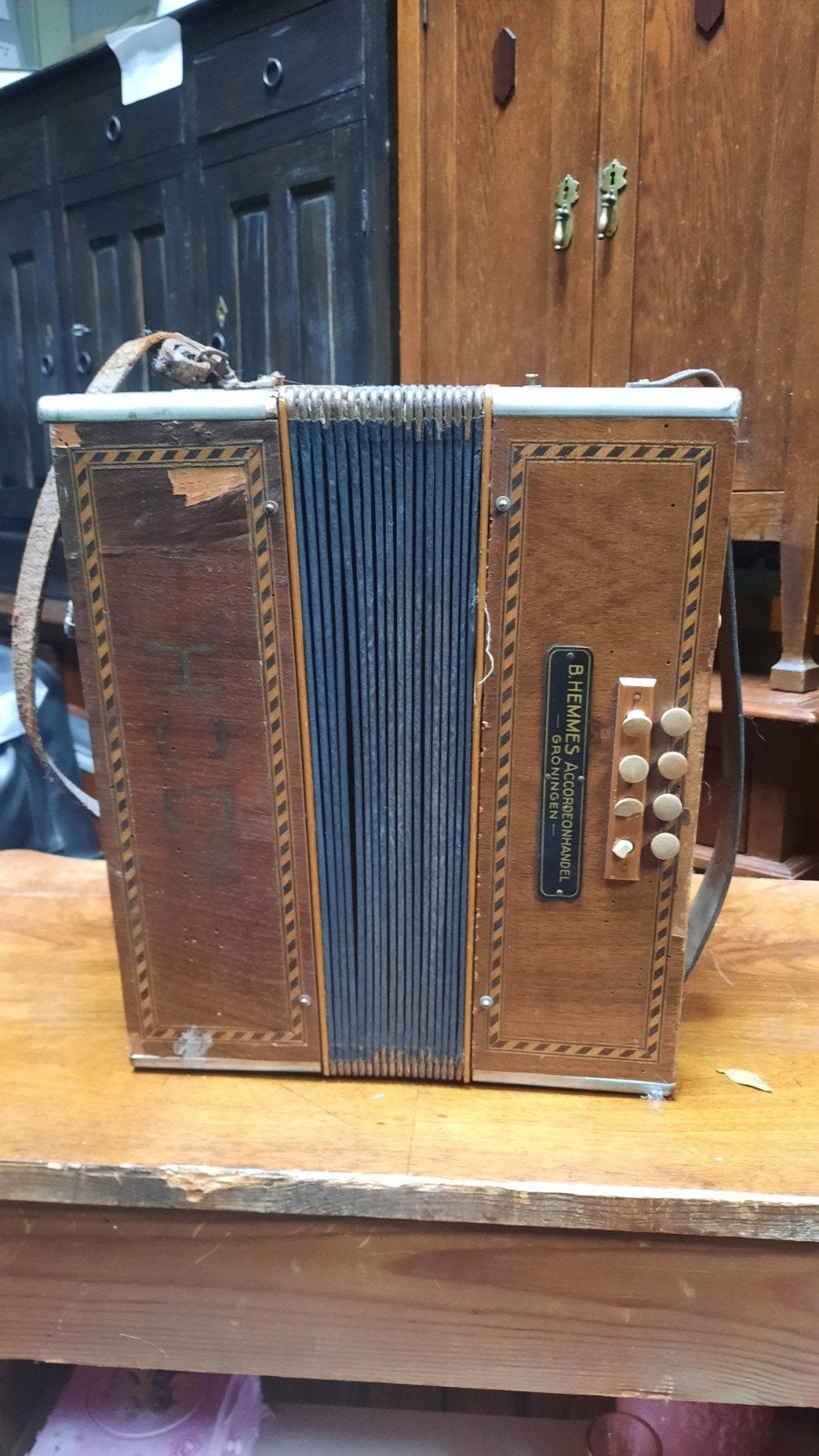 Antieke Accordeon B. Hemmes Groningen - Decoratief, Overige merken, Gebruikt, Met riemen, Overige formaten