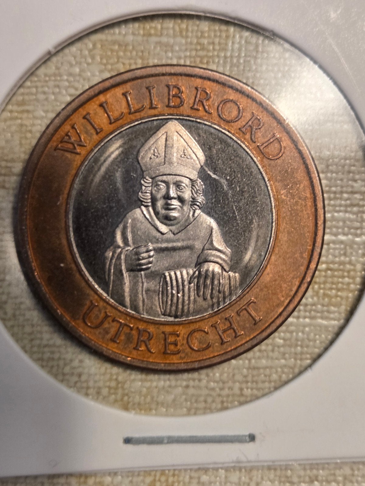 Willibrord Utrecht 695-1995 herdenkingsmunt, Ophalen of Verzenden, Koningin Beatrix