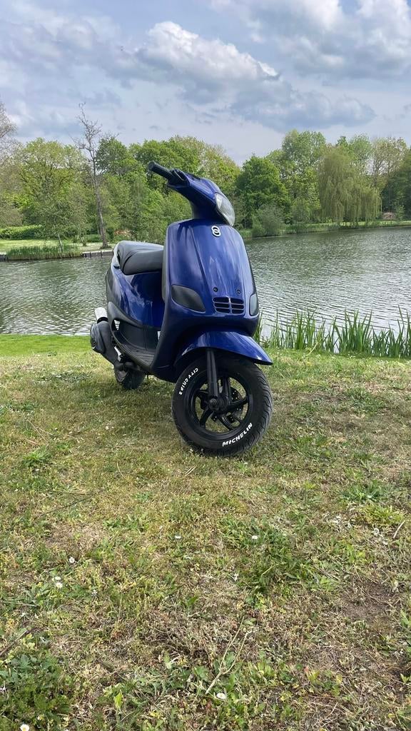 Zip type 3 tpr75 Brom, Fietsen en Brommers, Scooters | Piaggio, Ophalen, Tweetakt, Gebruikt, Overige modellen