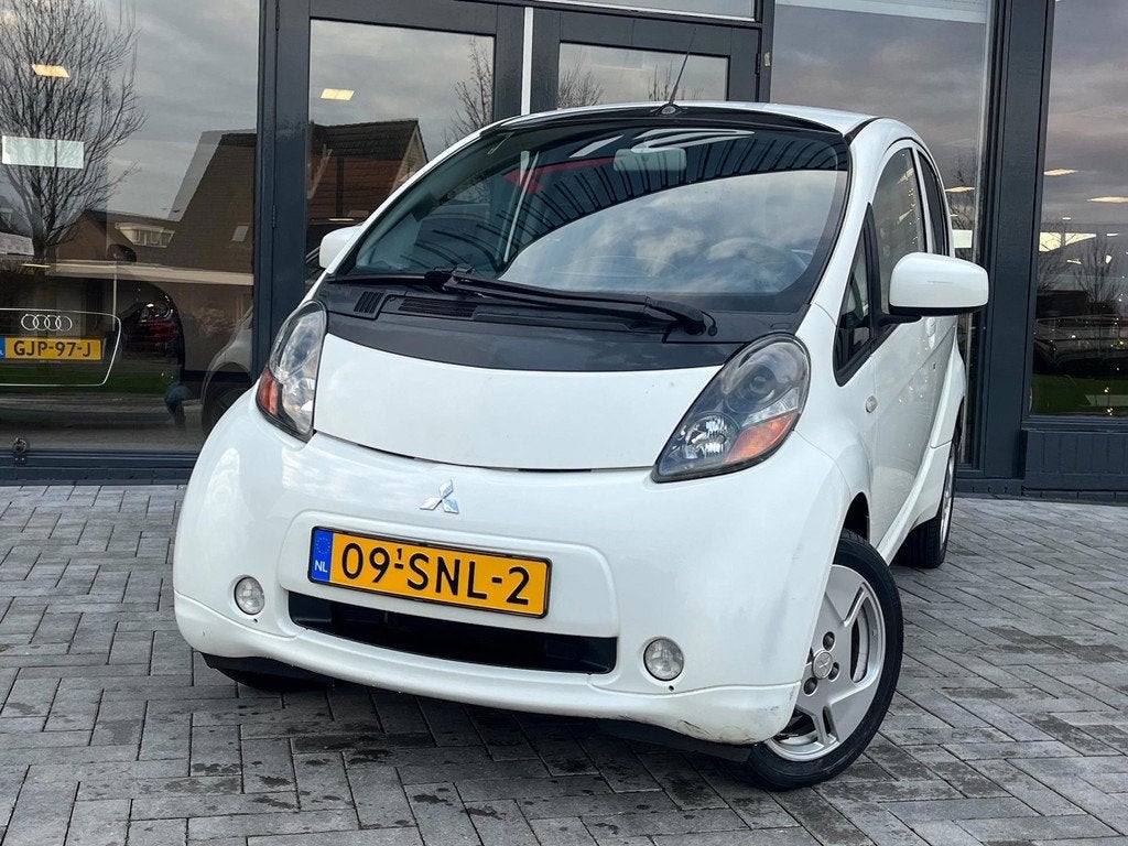 Mitsubishi I-MiEV 4-peroons 16 kWh automaat Pdc, Automaat, 16 kWh, 4 stoelen, Wit