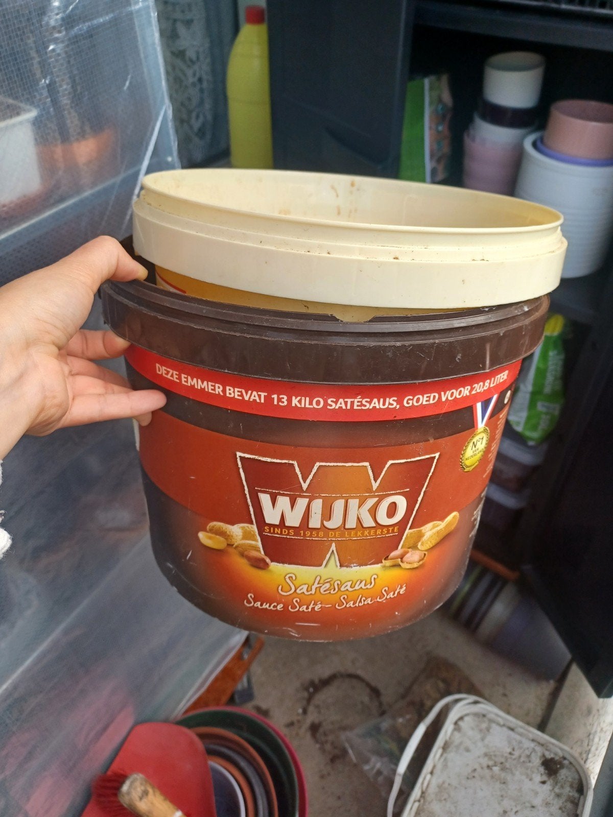2 gebruikte emmers, Ophalen, Gebruikt, Kunststof