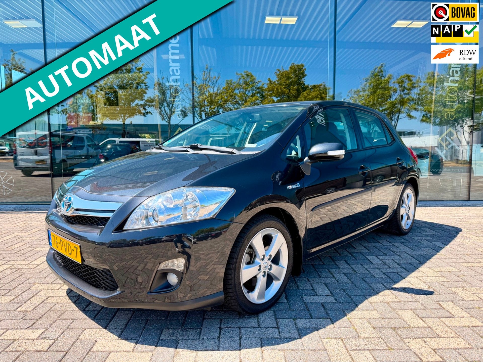 Toyota Auris 1.8 Full Hybrid Executive, NAP, Camera, Navi, K, Auto's, Toyota, Euro 5, Gebruikt, Zwart, 4 cilinders