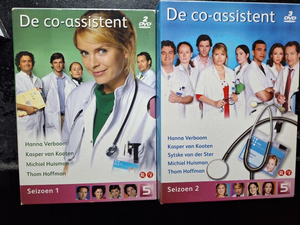 Co assistent 1  en 2, Vanaf 9 jaar, Ophalen of Verzenden, Zo goed als nieuw, Drama
