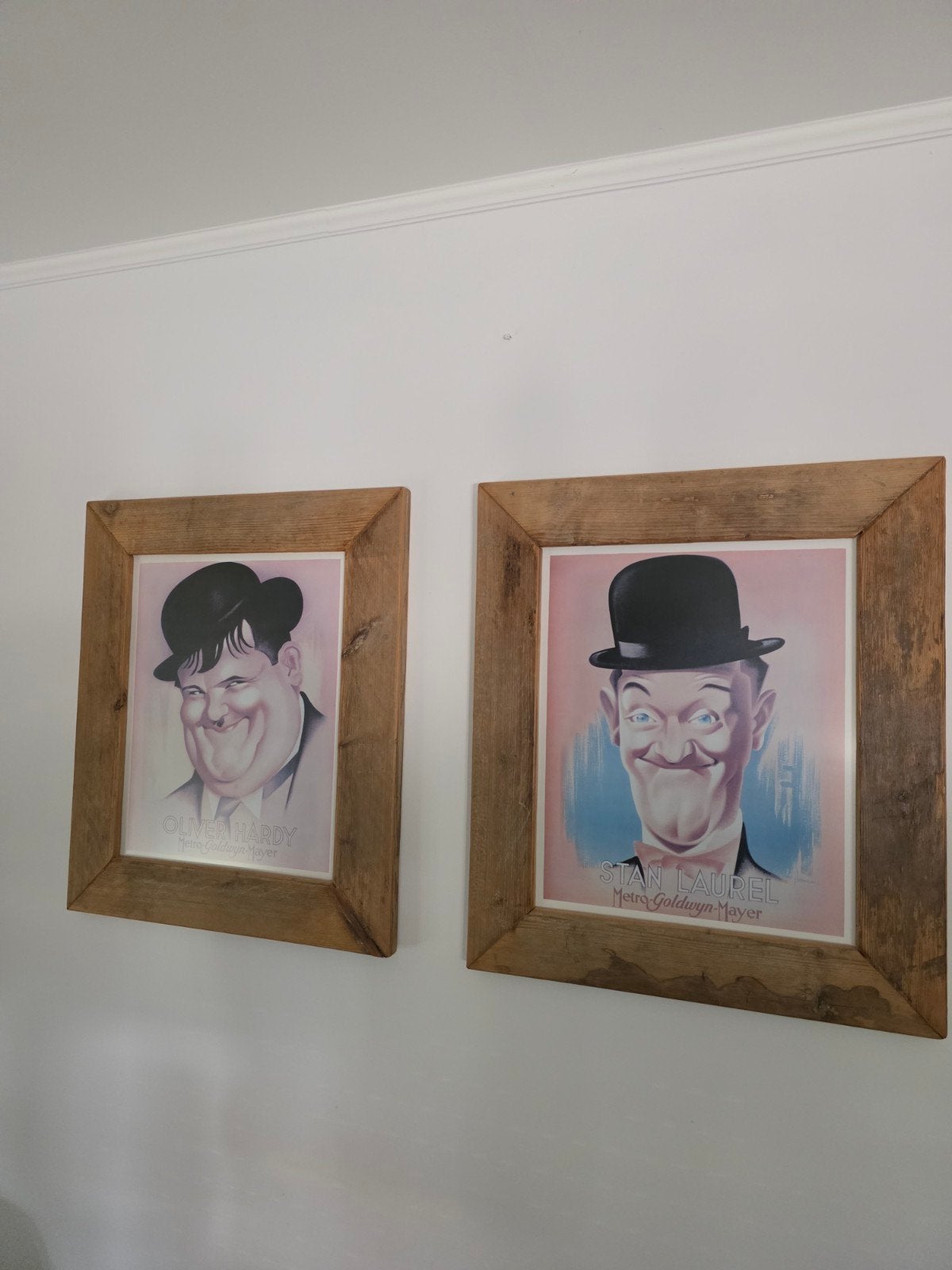 Laurel & Hardy ingelijste posters J.Benari, zie foto's, Verzamelen, Film en Tv, Poster, Ophalen of Verzenden