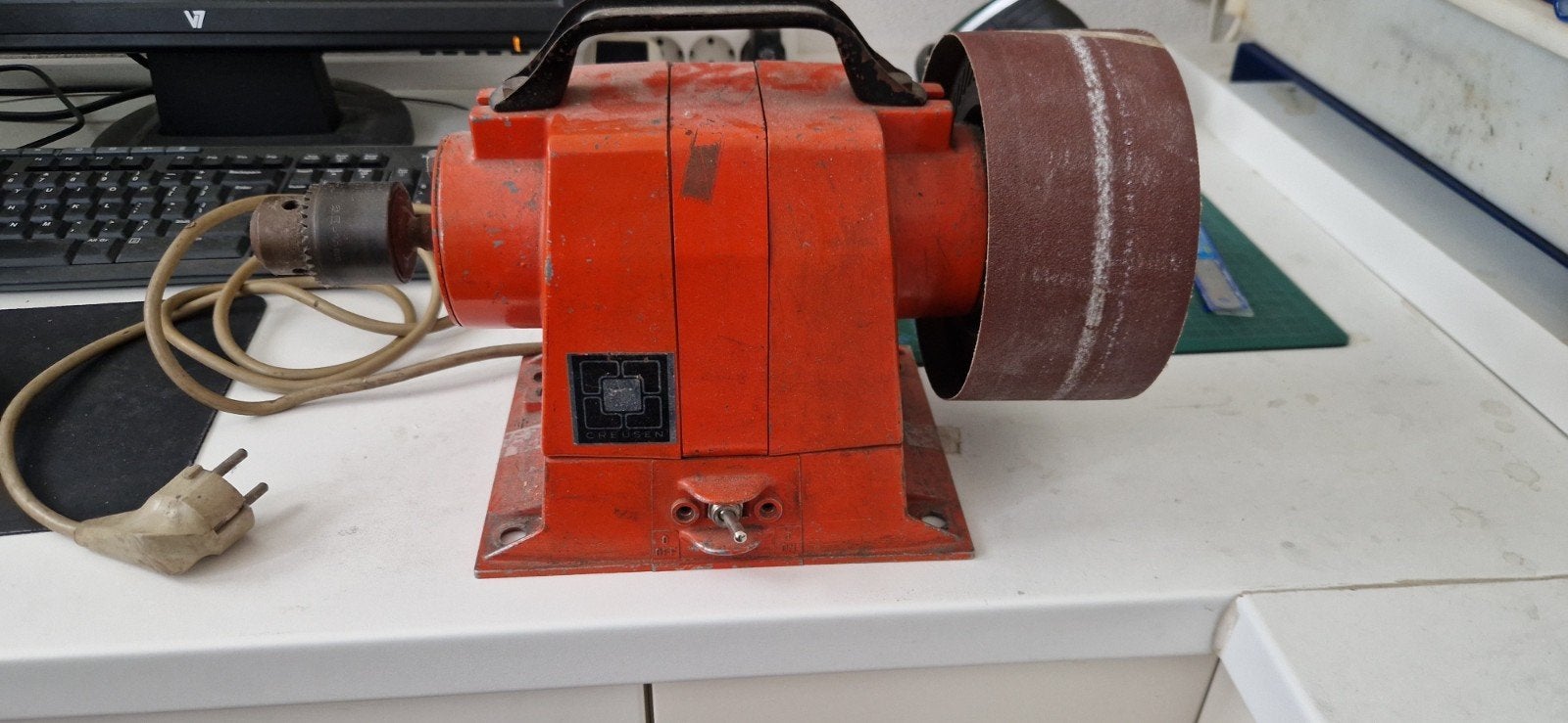 Creusen DEC 2150 T Werkbankslijpmachine 300 Watt, Ophalen of Verzenden, Gebruikt, Minder dan 700 watt, Werkbankslijpmachine