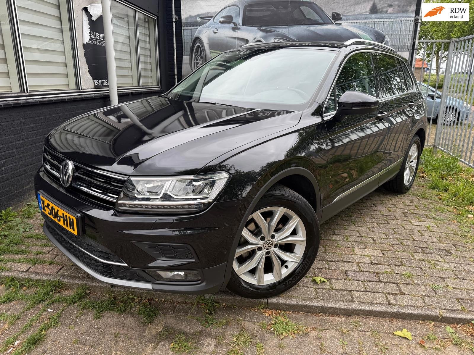 Volkswagen Tiguan 1.5 TSI ACT Highline CarPlay VirtualCockpi, Auto's, Volkswagen, Euro 6, 4 cilinders, 150 pk, Zwart