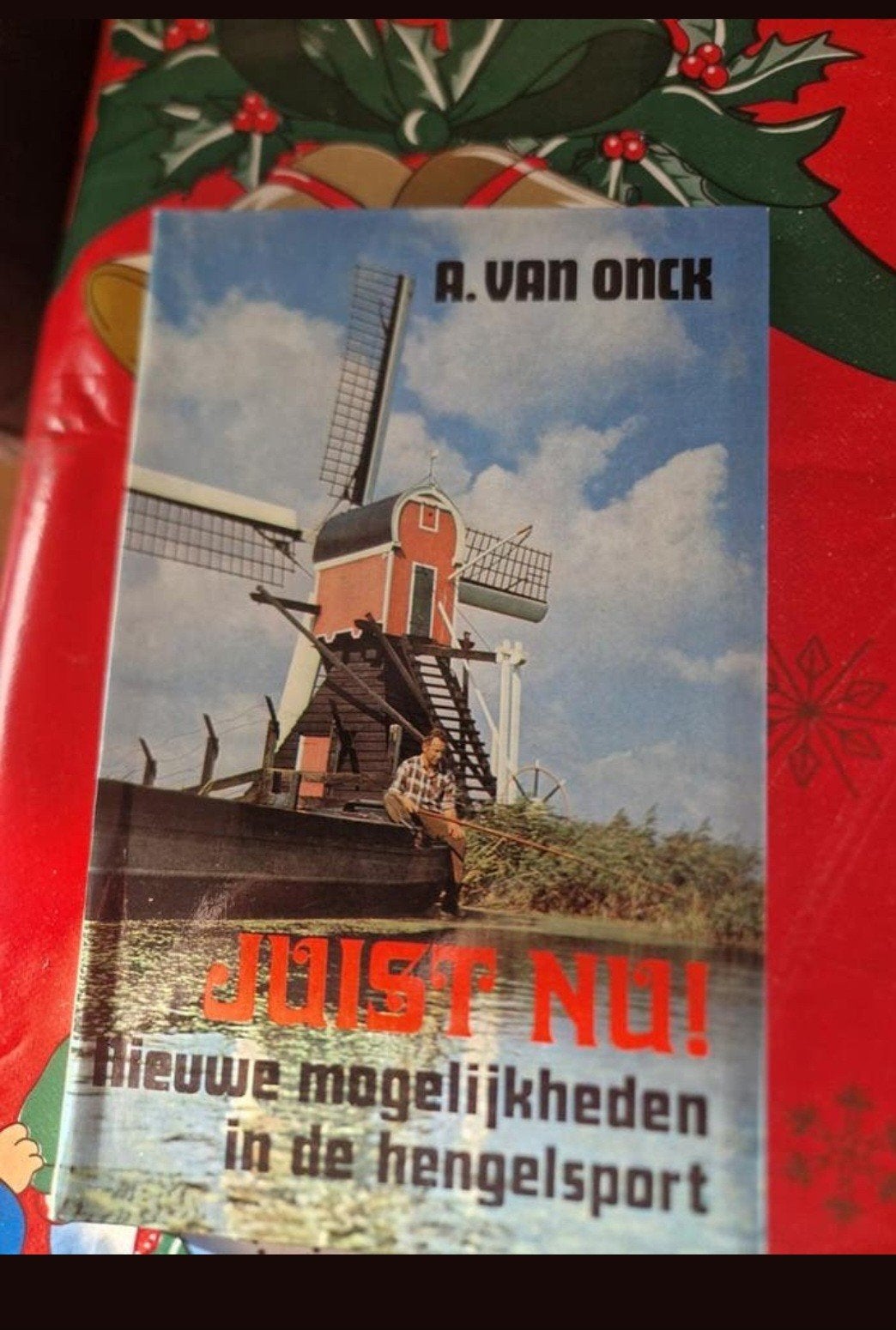 Juist Nu! Nieuwe mogelijkheden in de hengelsport, Ophalen of Verzenden, Gelezen, Overige onderwerpen, A. van Onck