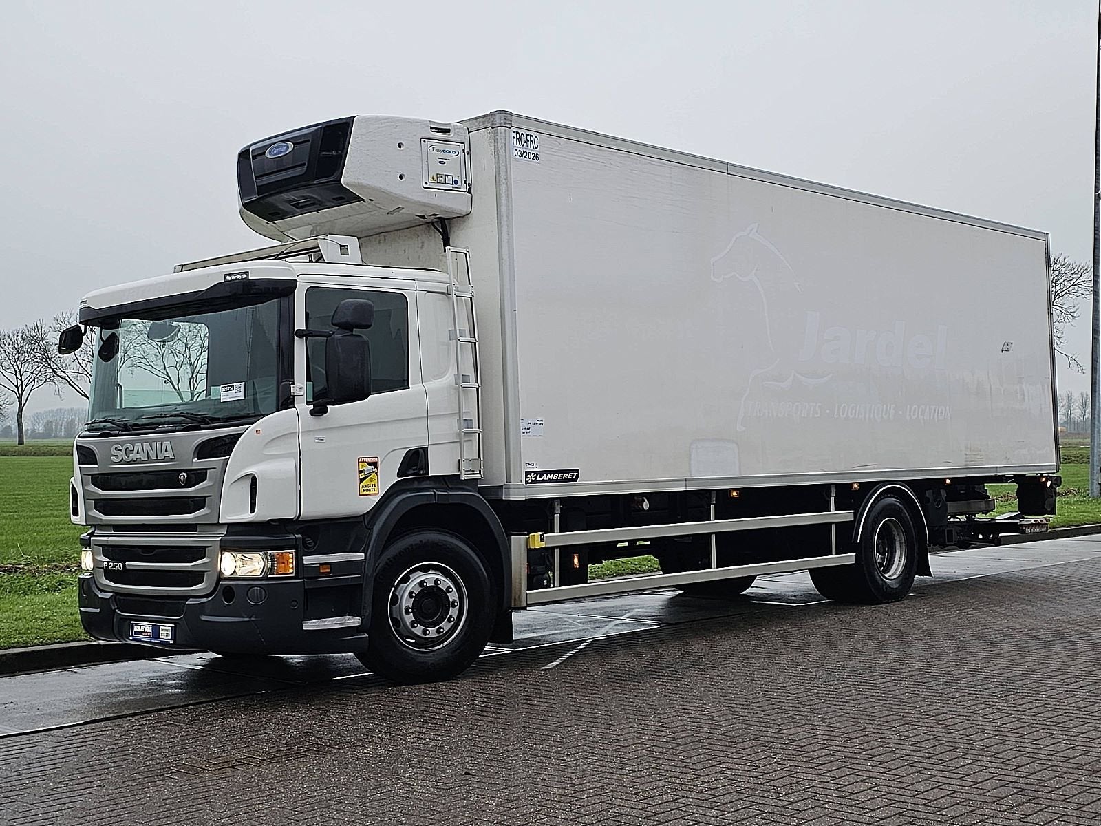 SCANIA P250 carrier lamberet, Auto's, Vrachtwagens, Automaat, Standkachel, Euro 6, Scania