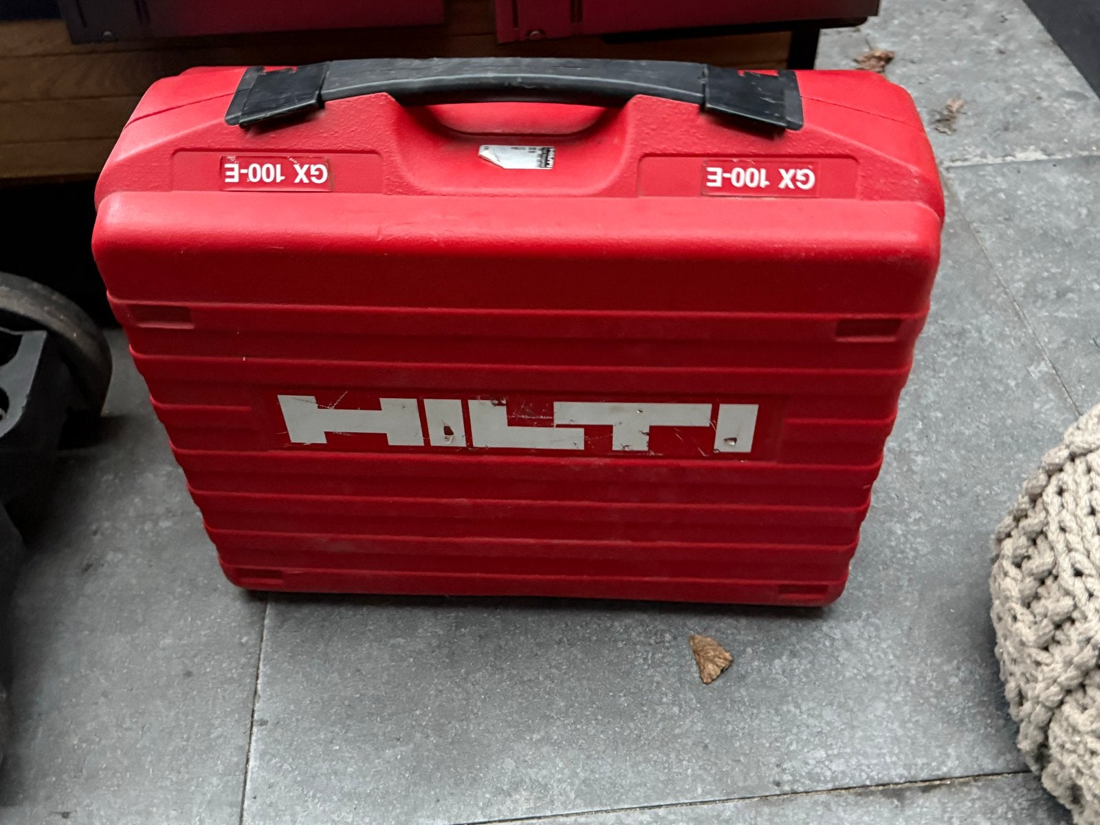 Hilti GX 100E - Weinig gebruikt met koffer en boekje, Ophalen of Verzenden, Zo goed als nieuw
