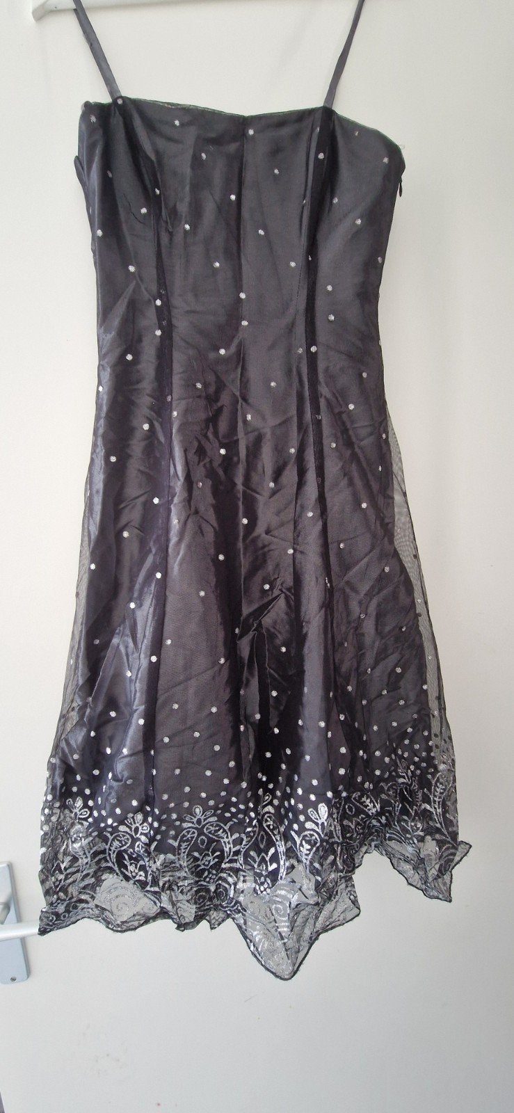Elegante grijze avondjurk met bolero en pailletten, Onbekend, Knielengte, Grijs, Gedragen
