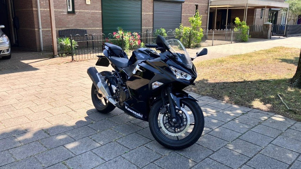 Kawasaki Ninja 400, Motoren, Motoren | Kawasaki, Particulier, Sport, 12 t/m 35 kW, 2 cilinders, Minimaal motorrijbewijs A2, ABS
