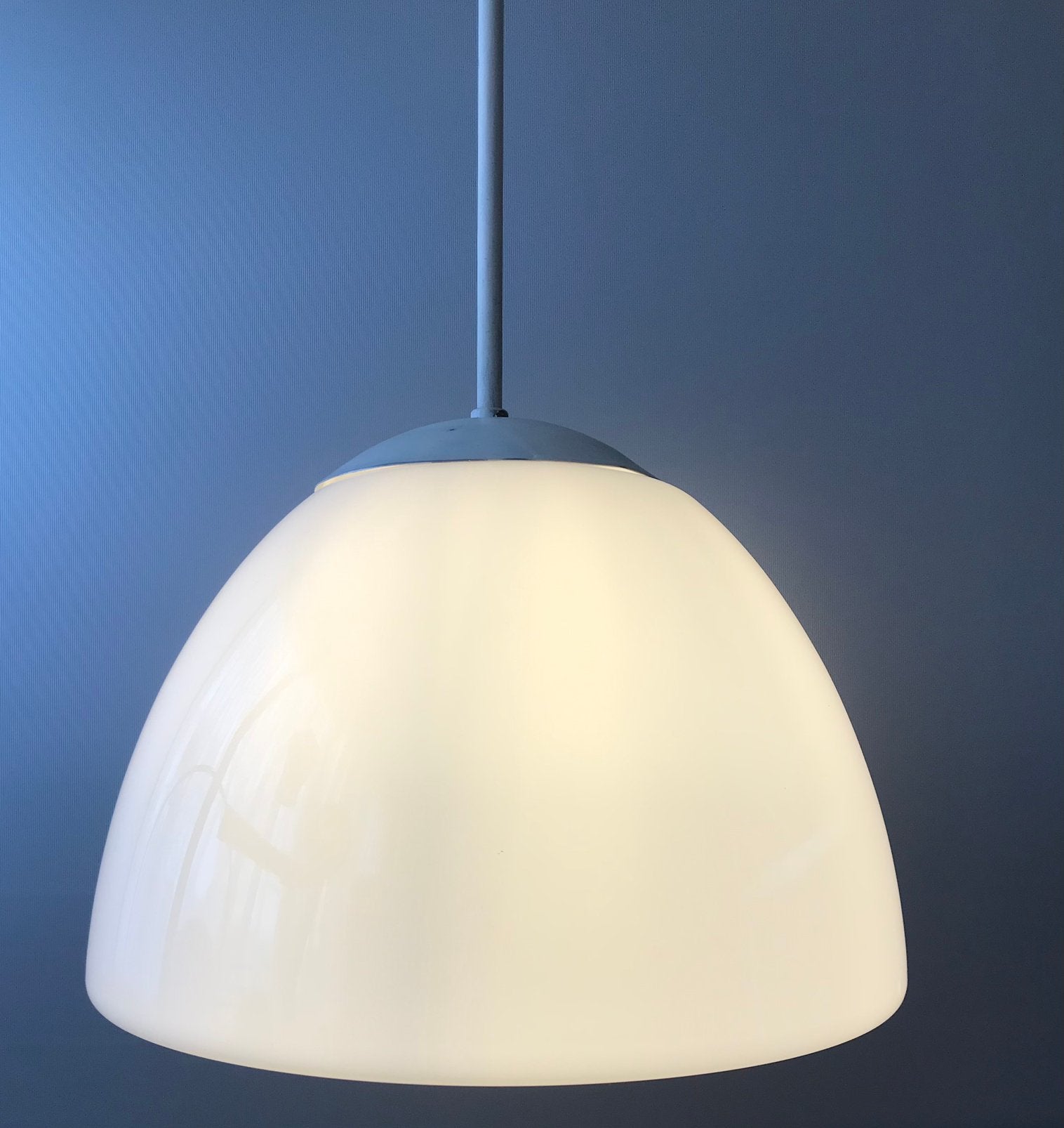 Philips opaline pendant 50s silence of the lamps, Gebruikt, Mid century modern vintage design, Glas, E27 (groot)