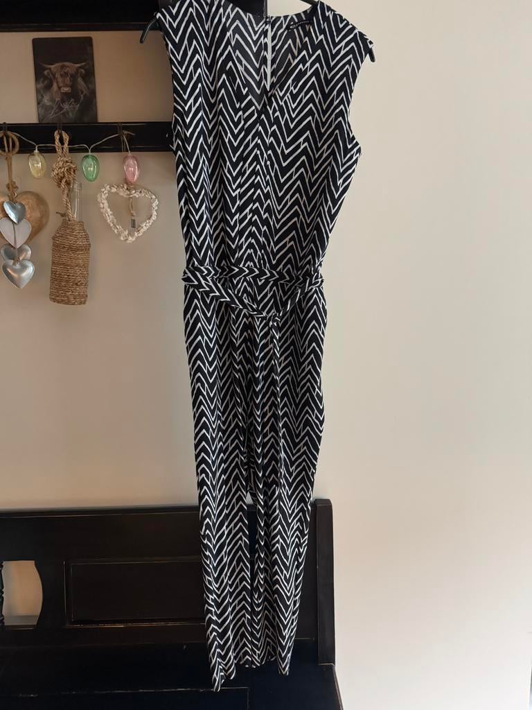 Jumpsuit Travelstof van  expresso maat 42, Kleding | Dames, Jumpsuits, Ophalen of Verzenden, Zo goed als nieuw, Maat 42/44 (L)