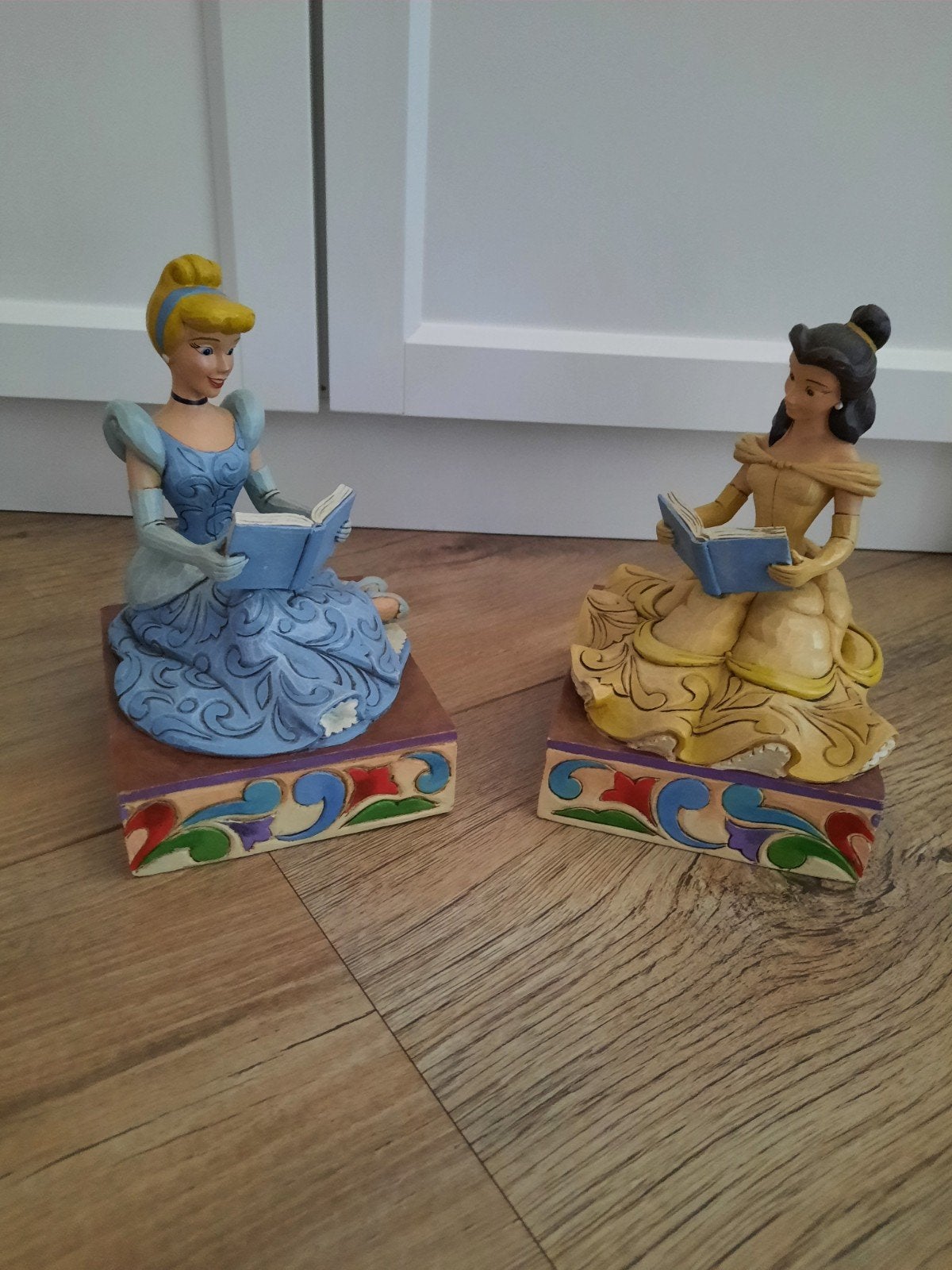 Disney traditions Assepoester en Belle Book Ends/boekensteun, Verzamelen, Disney, Ophalen, Assepoester of Belle, Zo goed als nieuw