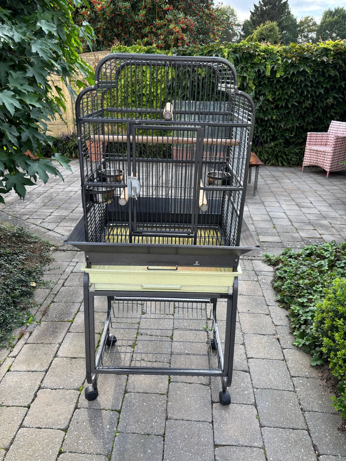 Papegaaikooi met speelelement, Ophalen, Zo goed als nieuw, Metaal, Vogelkooi