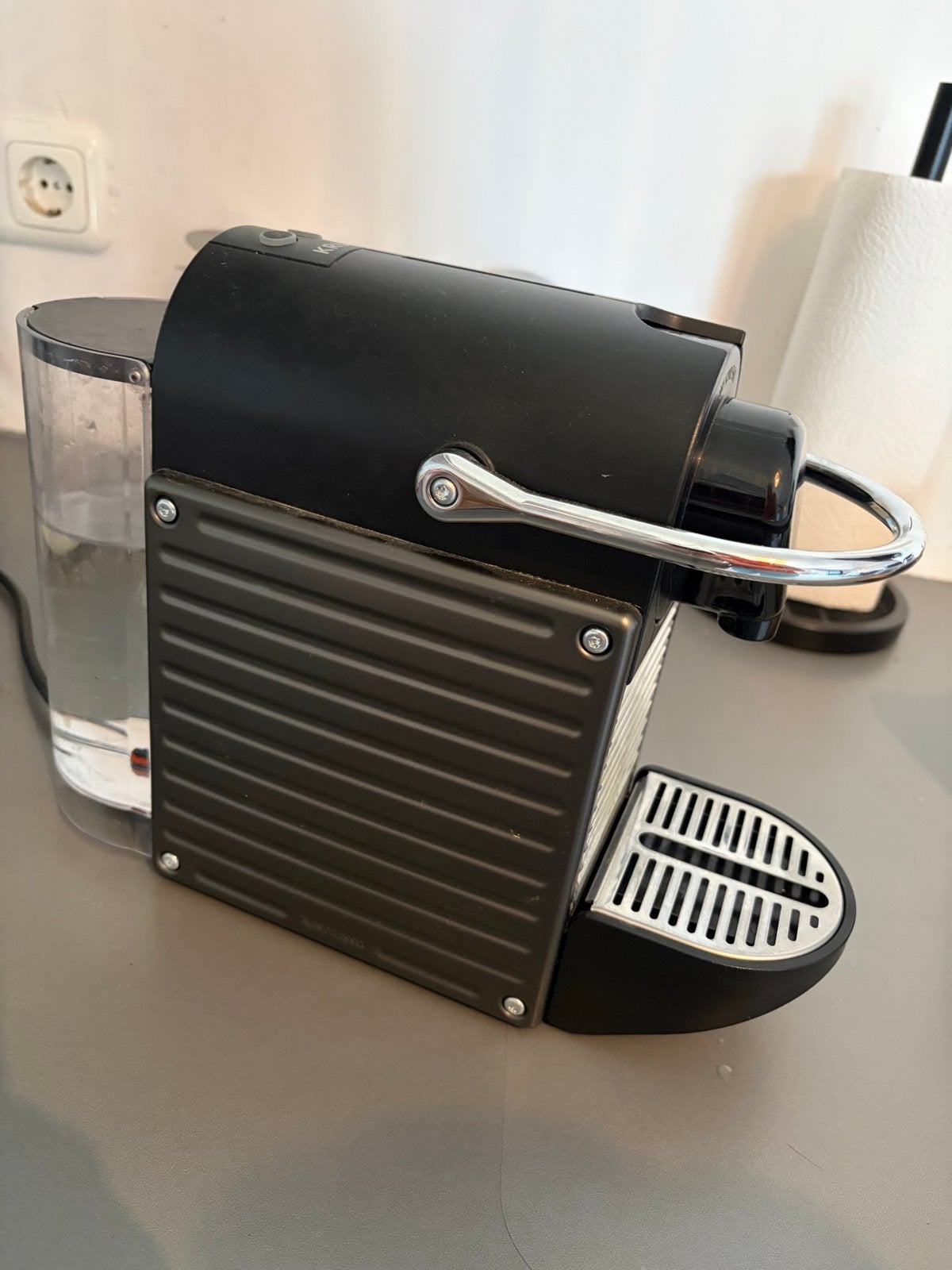 Nespresso pixie titanium, Verzenden, Espresso apparaat, Zo goed als nieuw, 1 kopje