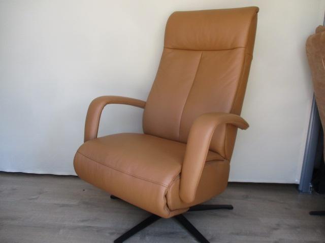 NIEUWSTAAT Prominent S-100 design relax fauteuil 3-motoren, Ophalen, Minder dan 75 cm, Leer, Zo goed als nieuw