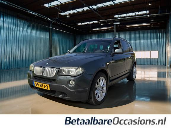 BMW X3 3.0si Executive Automaat / Clima /Cruise /Lederen/pan, Automaat, Gebruikt, Parkeersensor, 2996 cc