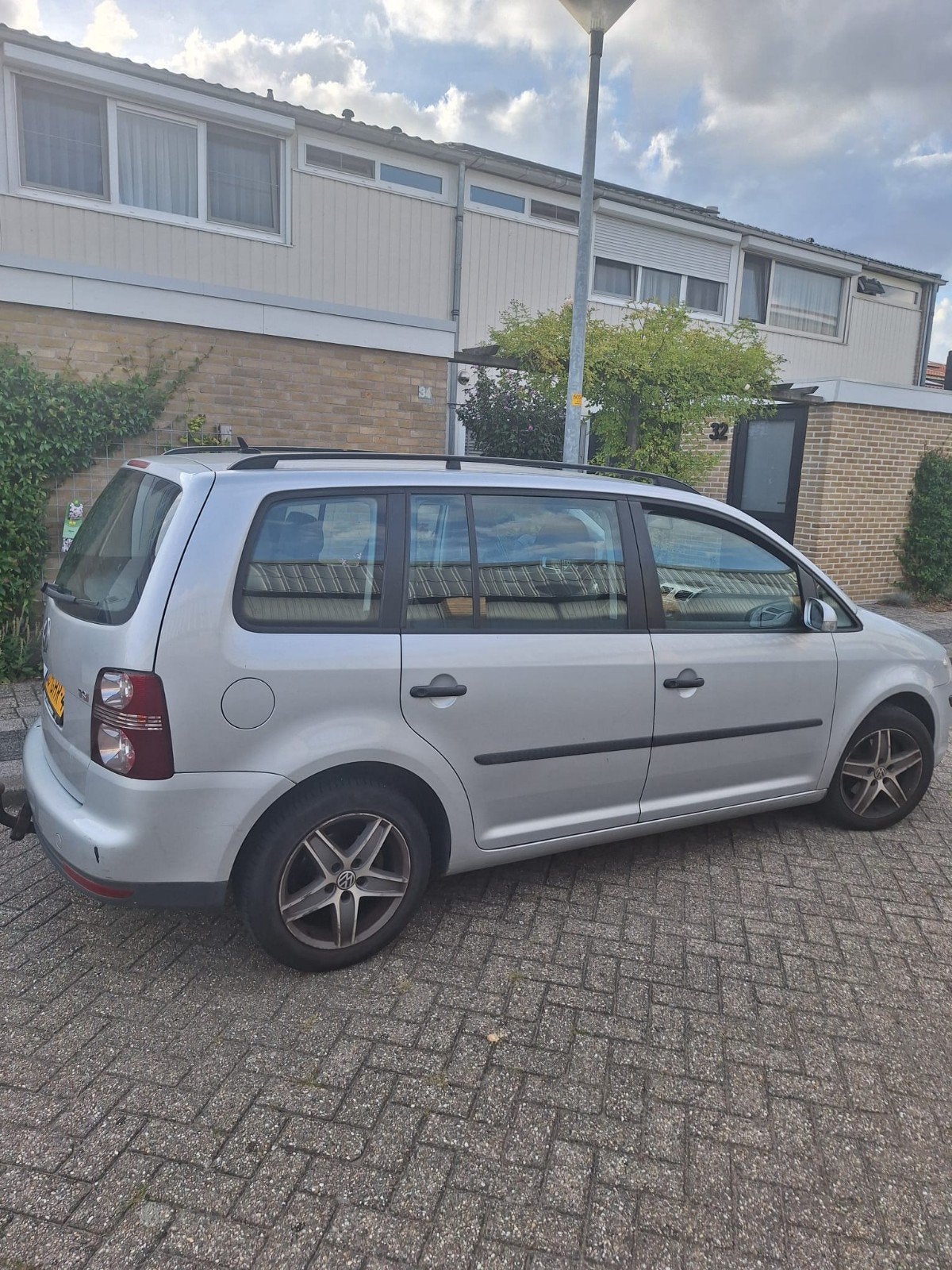 Volkswagen Touran 1.4 TSI, Voorwielaandrijving, 4 cilinders, Handgeschakeld, Particulier
