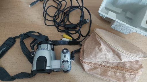camera konica  minolta, Ophalen of Verzenden, Zo goed als nieuw, Konica, 8 keer of meer