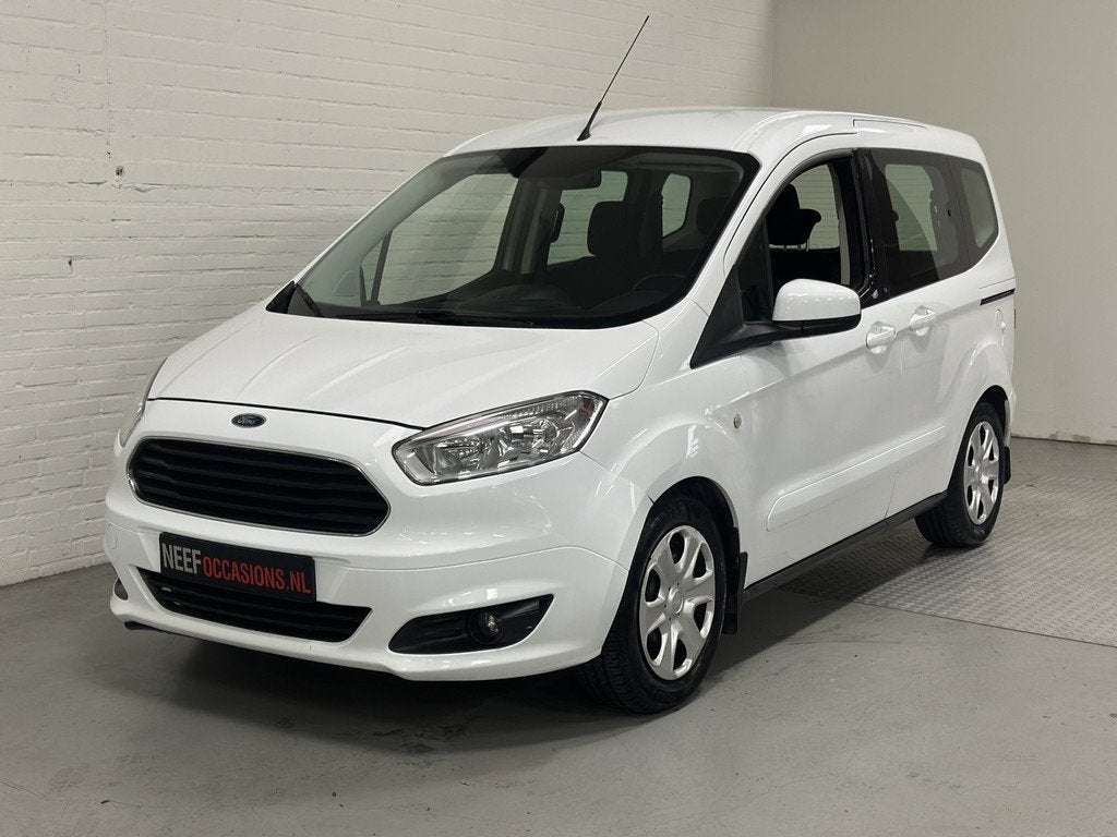 Ford Tourneo Courier 1.0 Titanium AIRCO /CRUISE / ELK.PAKKET, Auto's, Ford, Voorwielaandrijving, Gebruikt, Wit, Bedrijf