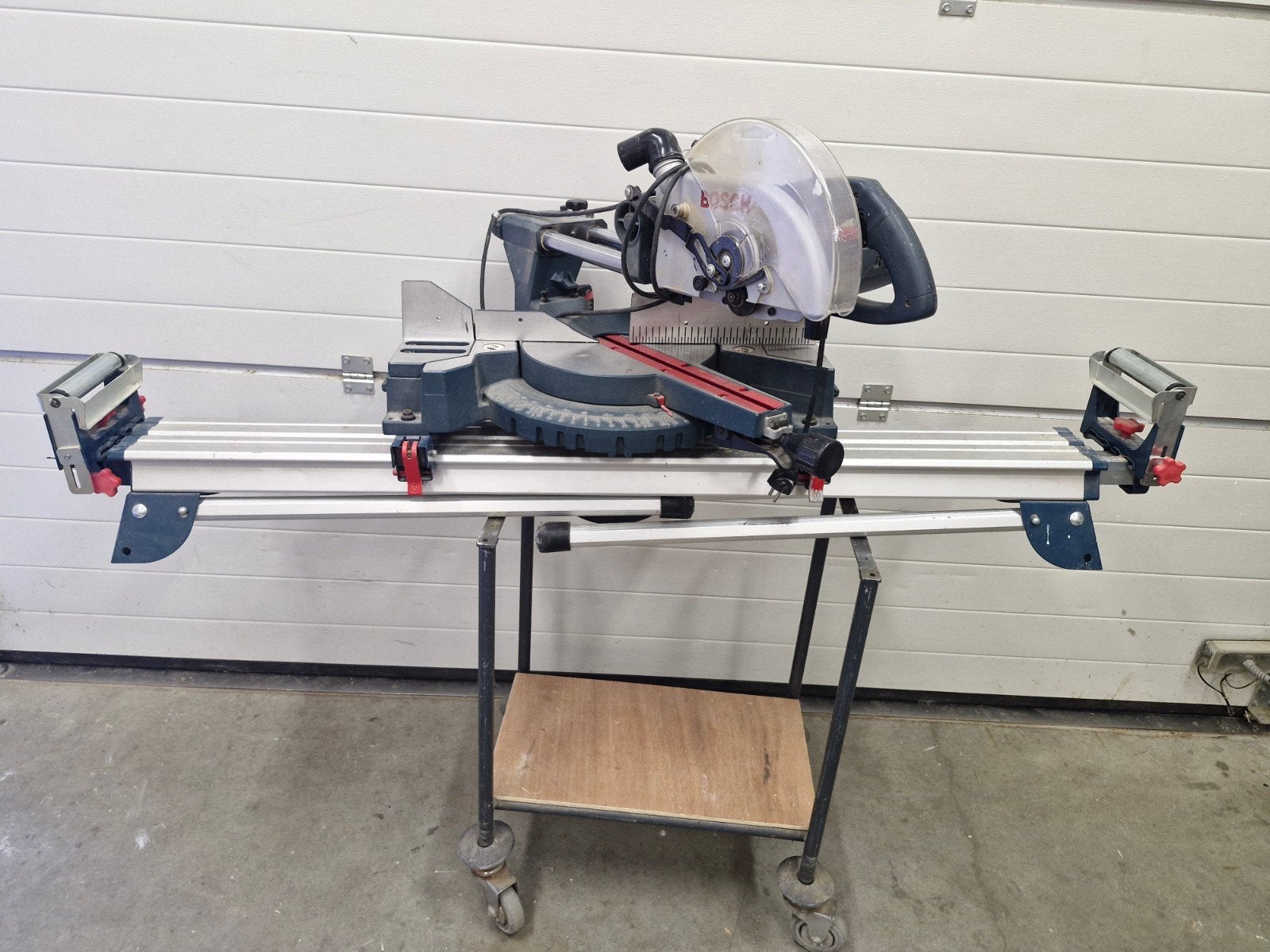 Bosch GCM 10 S prof afkortzaag met onderstel als nieuw, Ophalen, 70 mm of meer, Zo goed als nieuw, Afkortzaag