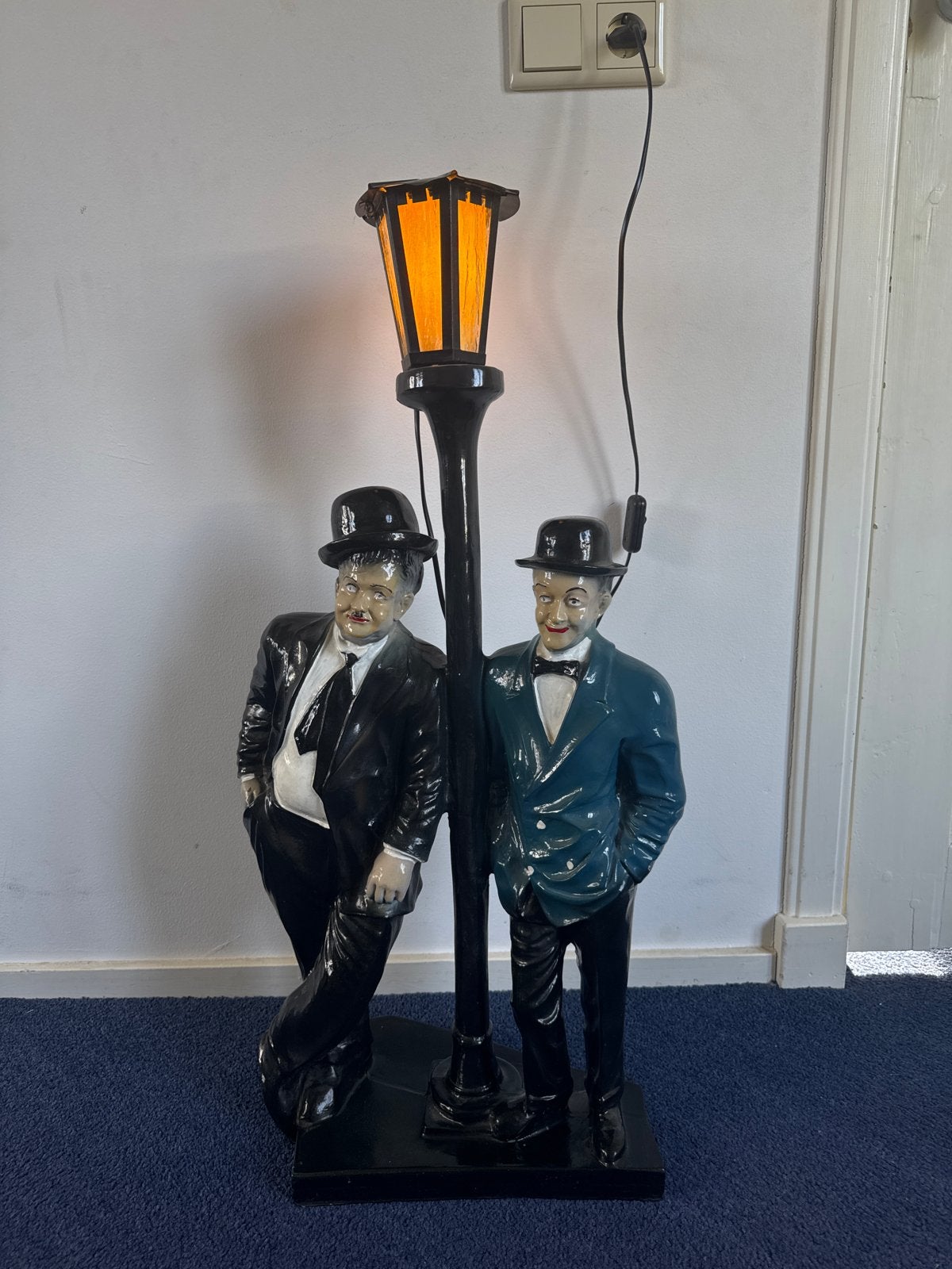 Laurel & Hardy lamp met lantaarnpaal, Kunststof, Gebruikt, E14 (klein), Ophalen of Verzenden