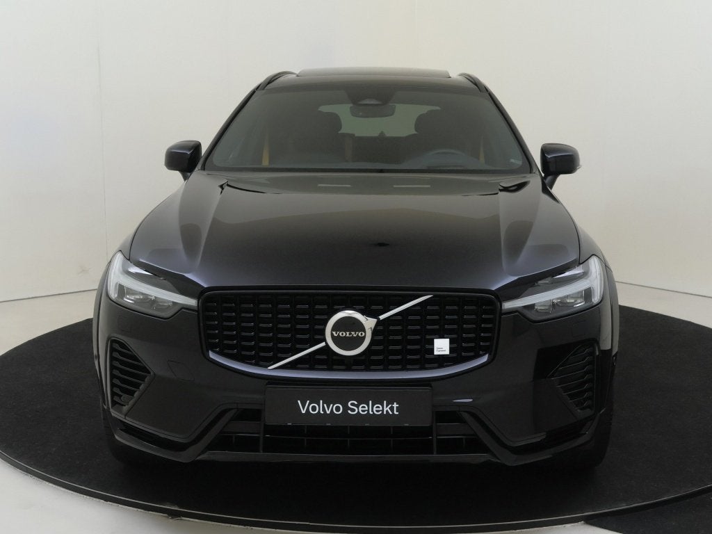 Volvo XC60 T8 AWD Polestar | Trekhaak | Panoramadak | 22" Ve, Gebruikt, 4 cilinders, 138 €/maand, Zwart