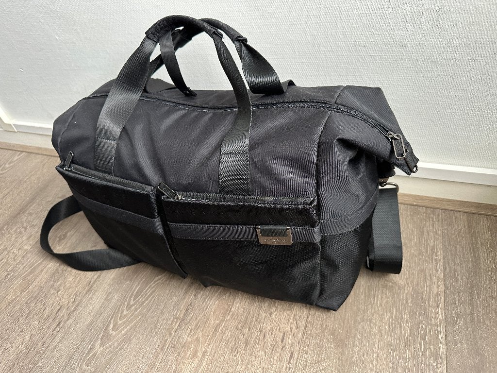 Samsonite Airea Duffle Bag 36L ZGAN, 40 tot 60 cm, 30 cm of meer, Zwart, Minder dan 35 cm