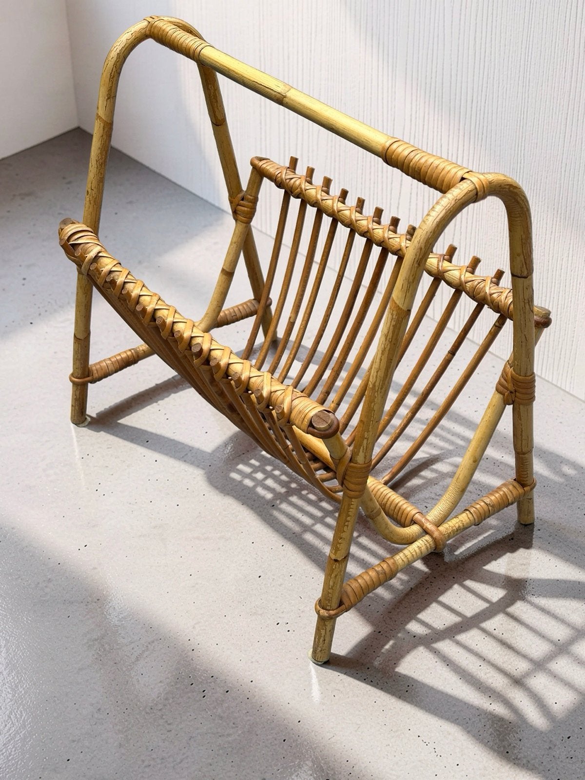Vintage Rotan Tijdschriftenbak - Bamboe Lectuurbak Boho, Gebruikt, Natuurlijk materiaal, Lectuurbak, Geschikt voor vinyl