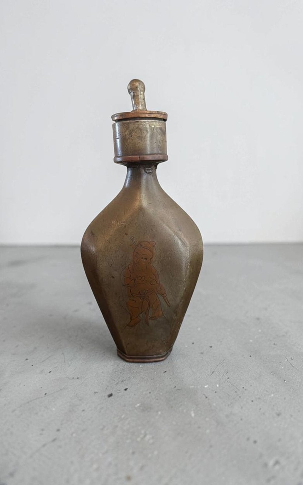Antieke Chinese Snuff Bottle met Figuur, Verzamelen, Ophalen of Verzenden, Zo goed als nieuw, Parfumfles