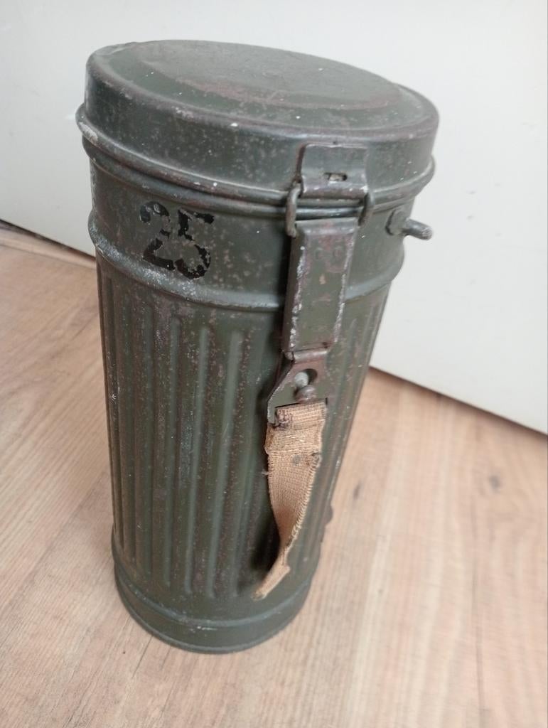 Duitse gasmasker bus Kriegsmarine 1937 WO2, Verzamelen, Militaria | Tweede Wereldoorlog, Ophalen of Verzenden