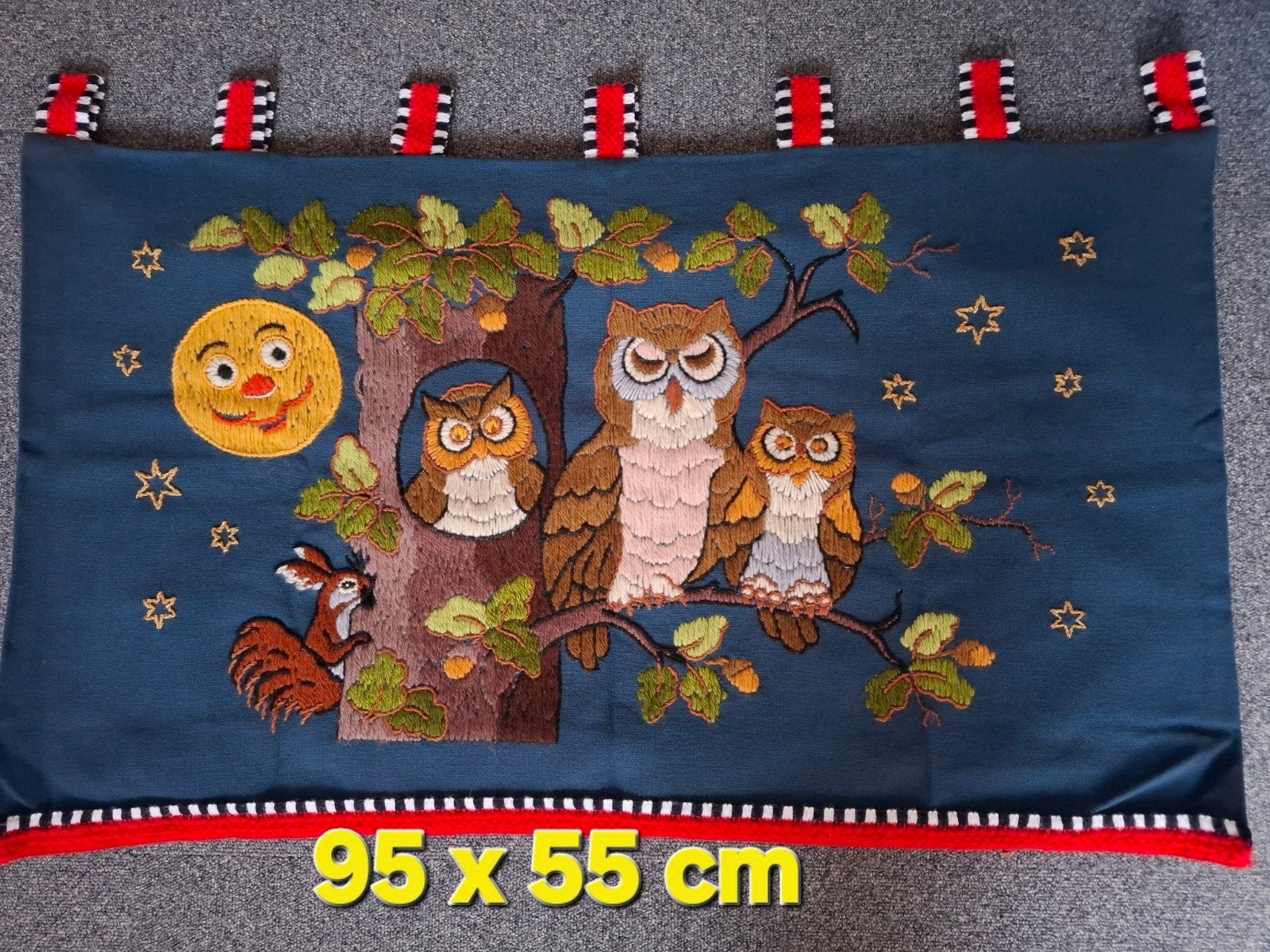 wandkleed kinderkamer of leeshoek jaren 60, Kinderen en Baby's, Ophalen of Verzenden, Gebruikt, Handgemaakt, Wanddecoratie