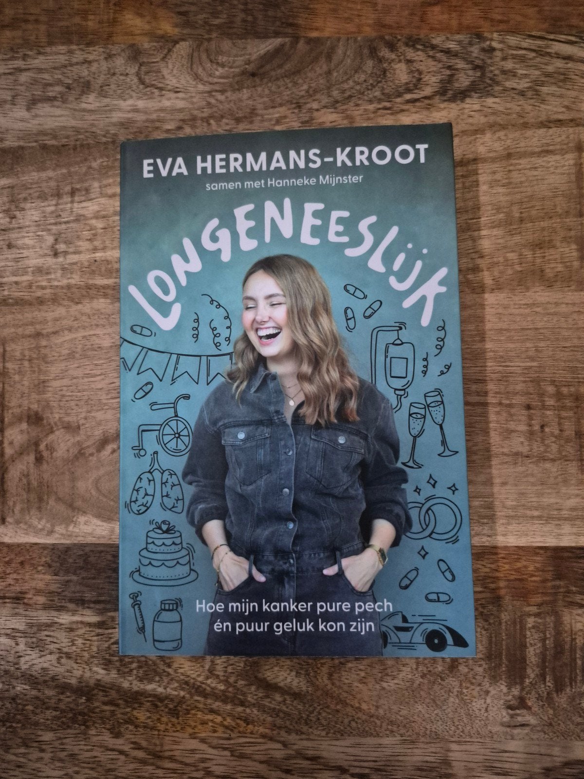Longeneeslijk van Eva Hermans-Kroot, Boeken, Biografieën, Ophalen of Verzenden, Zo goed als nieuw, Overige